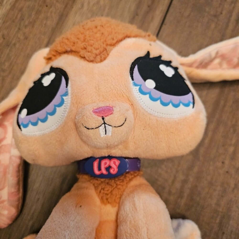 Littlest Pet Shop Vips Bunny Plush Doll - Picture 2 of 5
